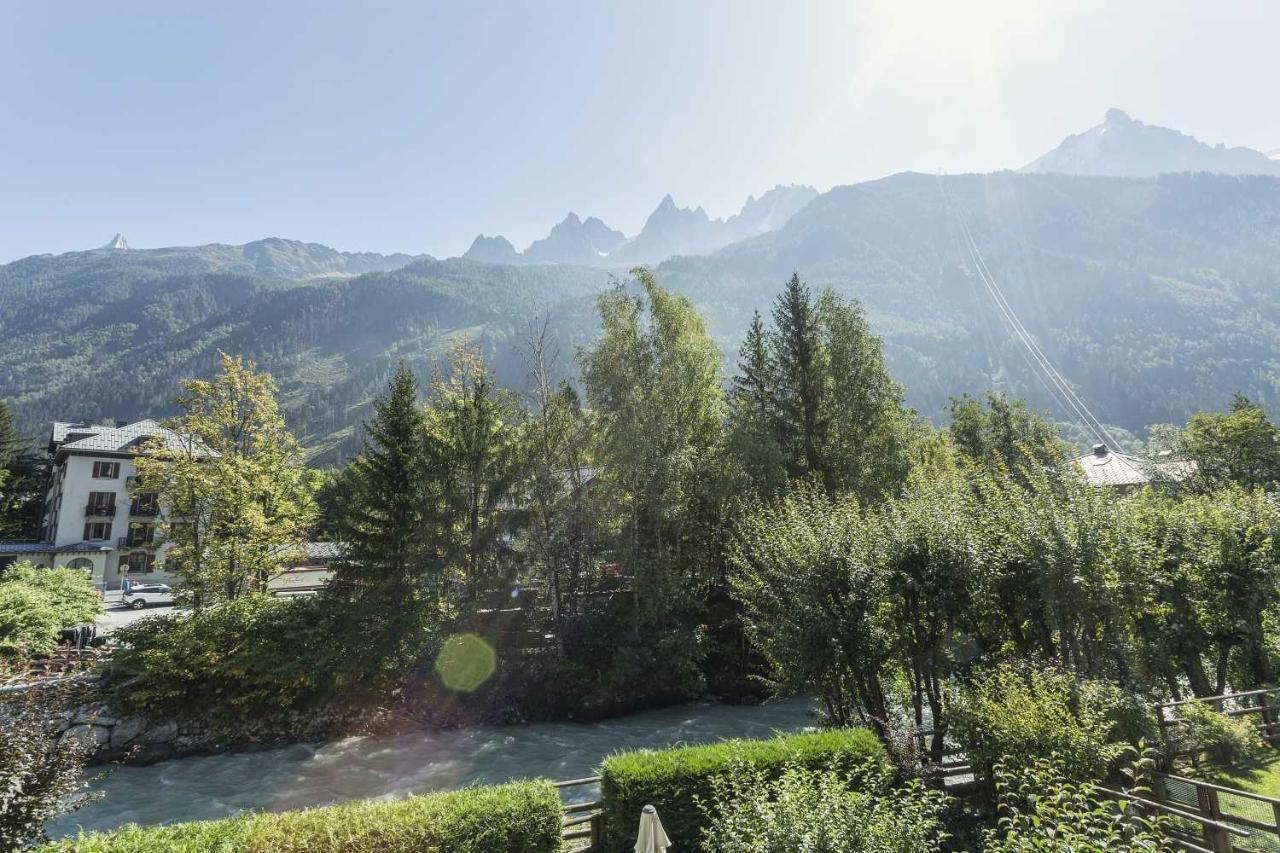 Apartment Ensa - Alpes Travel - Central Chamonix - Sleeps 4 Buitenkant foto