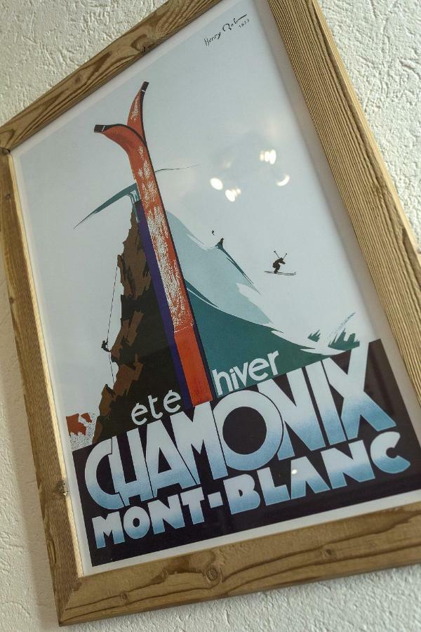 Apartment Ensa - Alpes Travel - Central Chamonix - Sleeps 4 Buitenkant foto